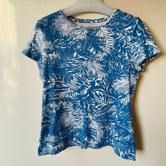 Talbots Size M t-shirt round collar tropical print - Picture 9 of 9